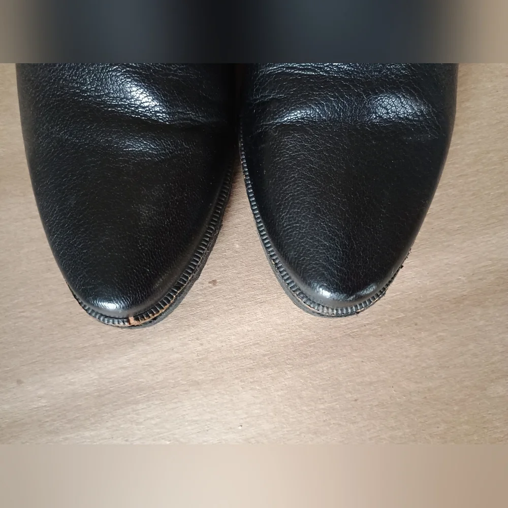 Donald J Pliner Ladies Sz 11 Black Leather Loafer Lug Sole Italy
